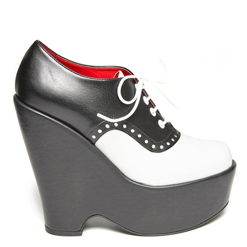 Girlschool - Von D Shoes